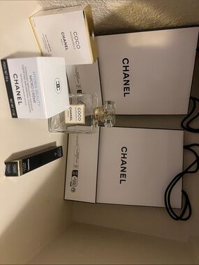 CHANEL bundle! Only empty boxes. Great condition.